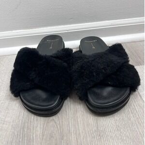 Frankie4 Black Shearling Criss Cross Slide Sandals Sz 7 Comfort Lounge Designer